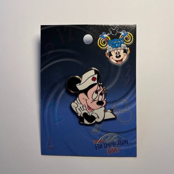 nurse minnie mouse — LE 2000 — journey through time 2003 — WDW disney pin - Picture 3 of 4